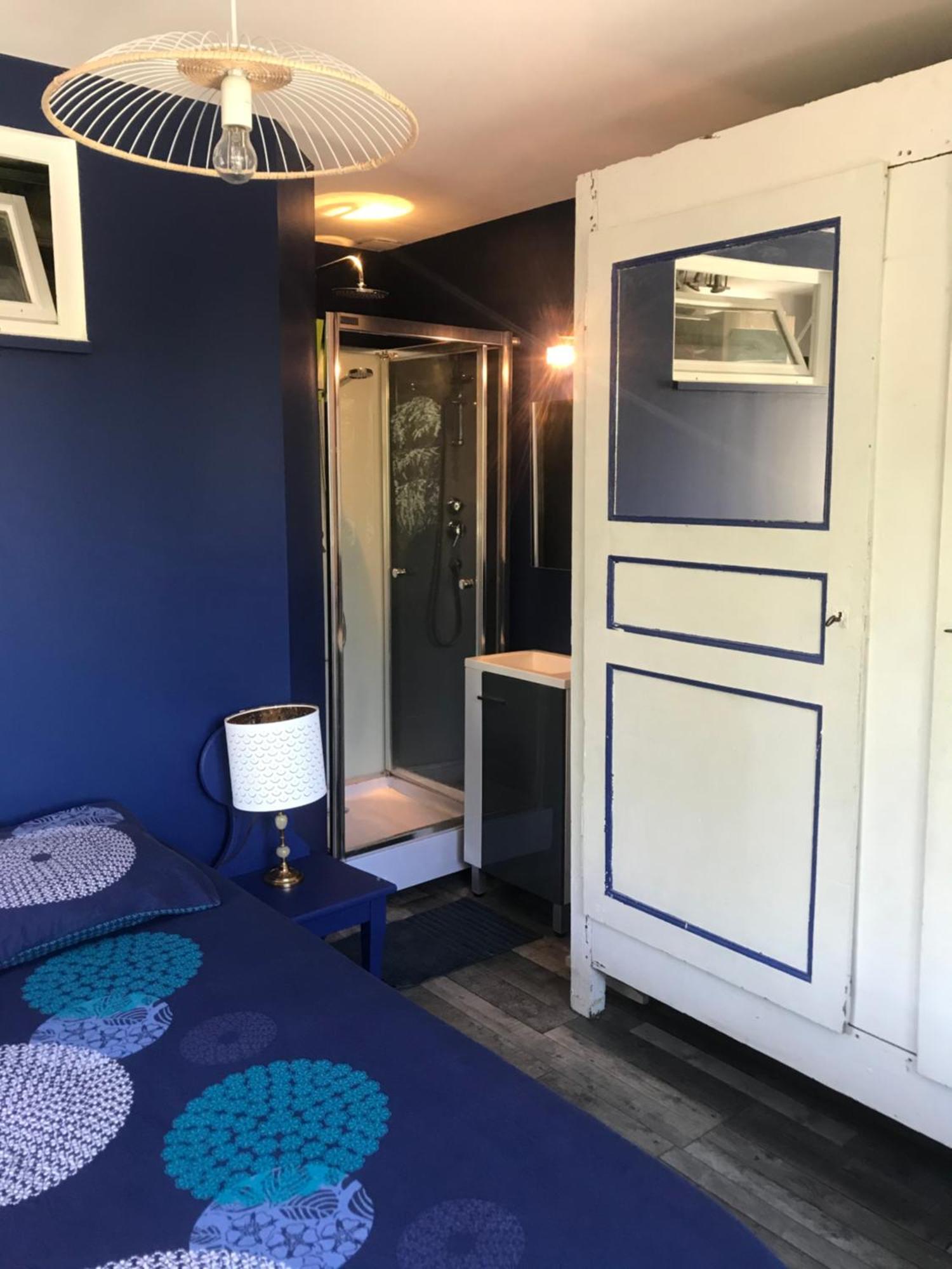 Villa Les Terrasses Dans La Nature Avec Piscine A 2 Pas De Lyon, Metro A 15Mn A Pied Pour Lyon Centre En 10Mn Ou Bus A 300M Pour Lyon Centre ウラン エクステリア 写真
